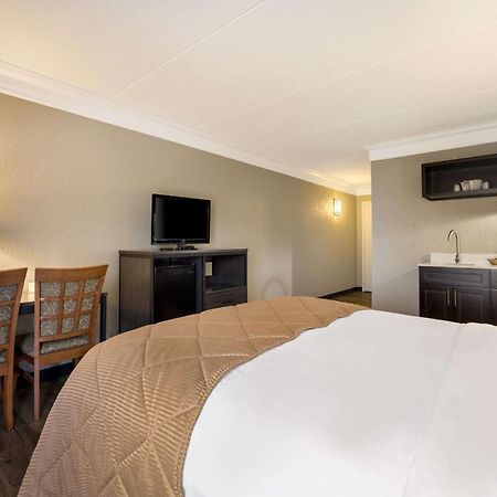 Suburban Studios Syracuse Fairgrounds מראה חיצוני תמונה