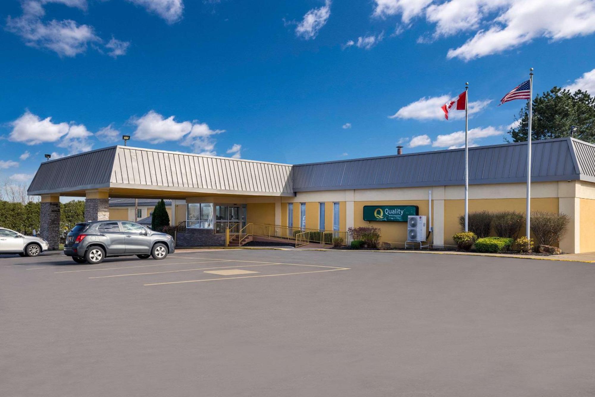 Suburban Studios Syracuse Fairgrounds מראה חיצוני תמונה